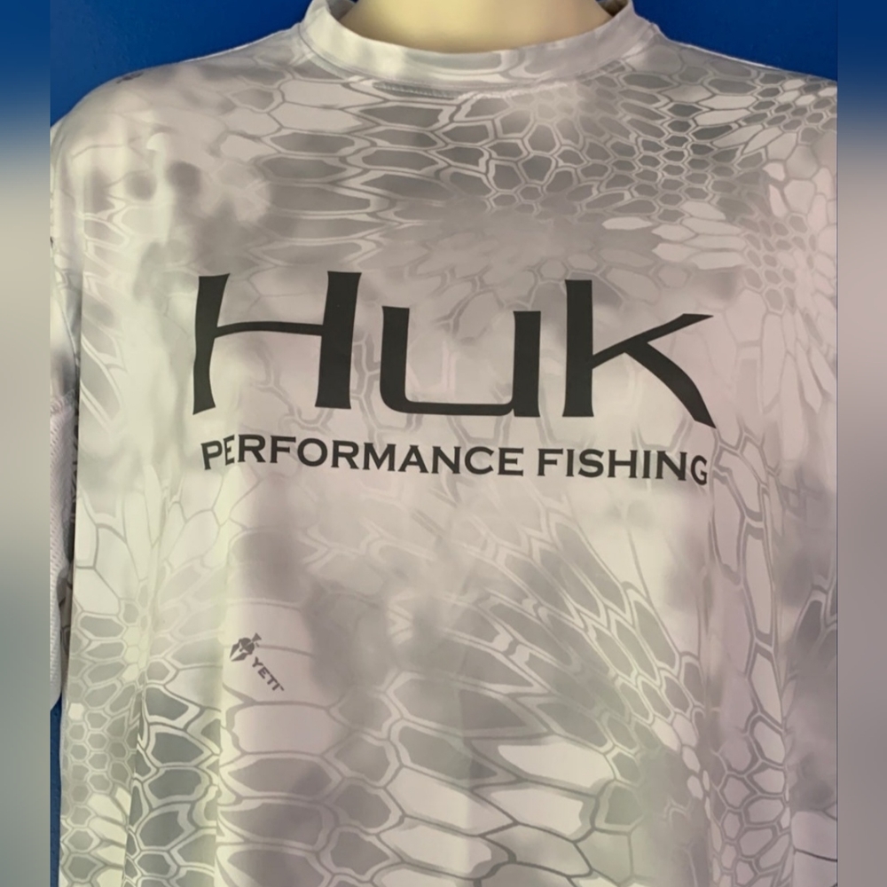 Huk performance yeti kryptek
